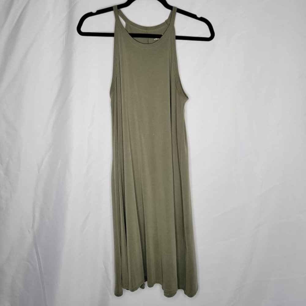 Flowy Green Dress